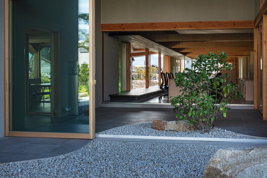笠岛办公室 / PERMANENT Co., Ltd. + Atelier Nagara Architectural Design Office - 室内图, 木头, 花园, 具体的, 庭院, 梁