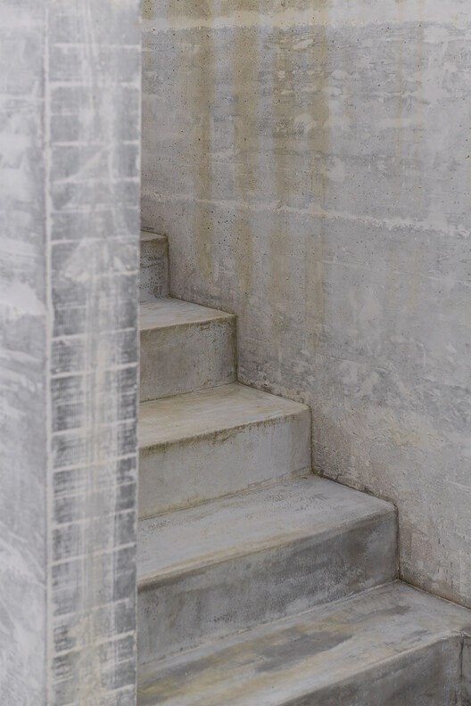 La Casa de Espinheira / Partner4Build - Imagen 14 de 30