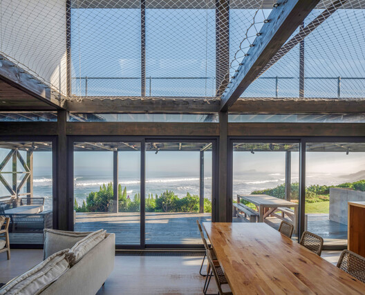 Casa Primeriza / Stanaćev Granados - Fotografía interior, Fijación Vigas, Balcón