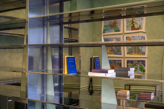 Ibraaz Art Space / Counterspace - Interior Photography, Glass, Shelving