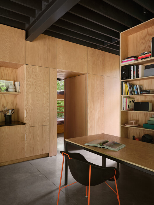 Spinone House / Jérôme Lapierre Architecte - Interior Photography, Kitchen, Wood, Table, Chair