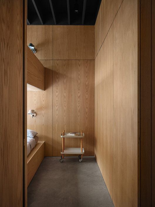Spinone House / Jérôme Lapierre Architecte - Interior Photography, Wood, Closet