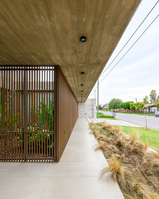 Casa G / Karlen + Clemente - Imagen 4 de 18