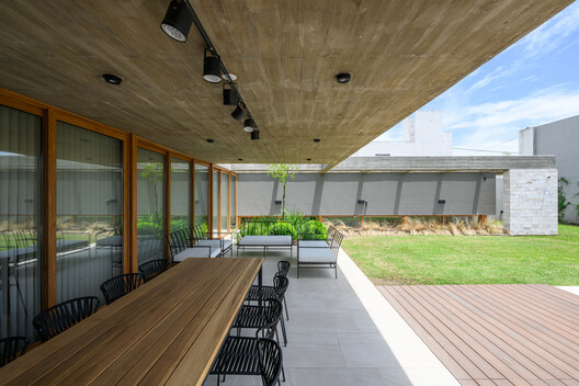 Casa G / Karlen + Clemente - Fotografía interior, Madera, Concreto