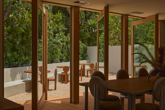 Day Job Office / 22RE - Interior Photography, Dining room, Wood, Glass, Chair