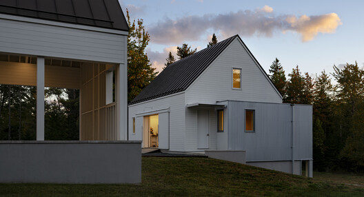 Studio-Workshop on a Hill / ElliottArchitects - Exterior Photography