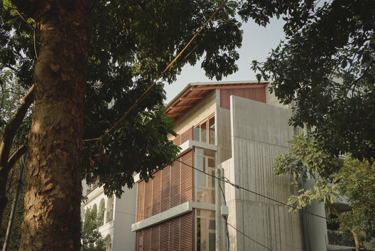 Casa Kam e Ly / HGAA + Jieun Jun + naïve practice + Taewon Park - Fotografia de Exterior, Balcão