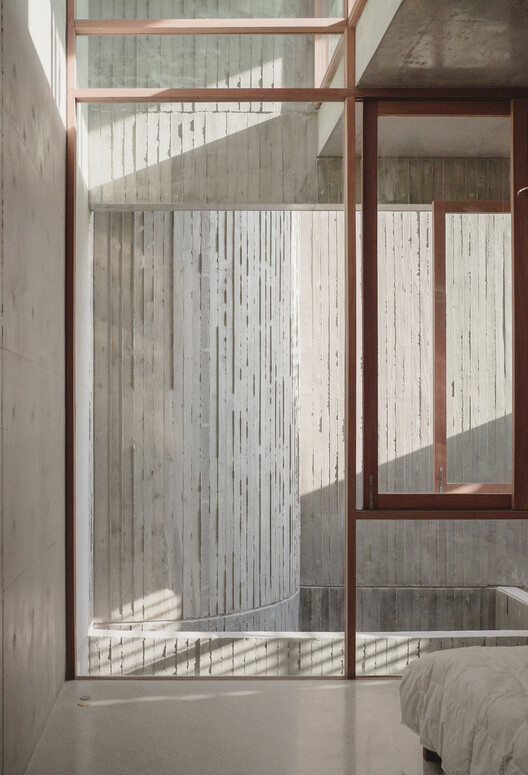 Casa Kam e Ly / HGAA + Jieun Jun + naïve practice + Taewon Park - Imagem 16 de 36