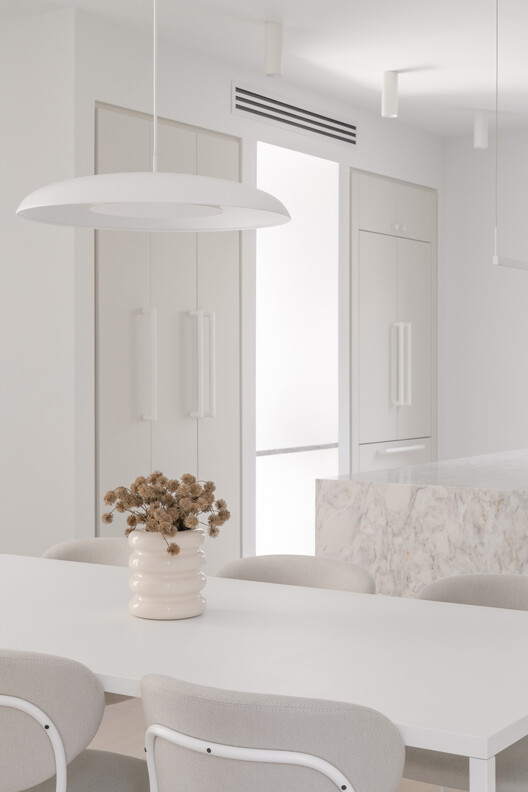 Radcliffe House / Boyd Architects Radcliffe House / Boyd Architects - Interior Photography, Wood, Lighting, Table, Glass, Chair