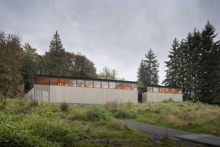 French Creek Workshops House / Wittman Estes - Image 2 of 31