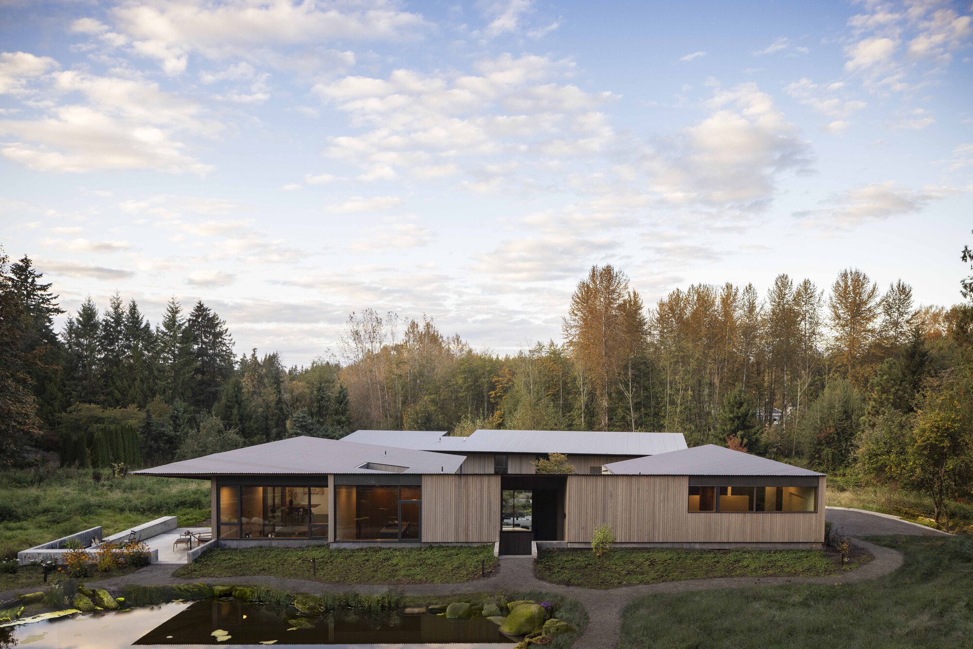 French Creek Workshops House / Wittman Estes