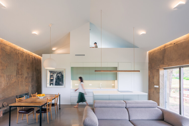 Casa Llanos / Pepa Diaz Arquitecta - fotografía de interiores, madera, sillones, luces, sillas