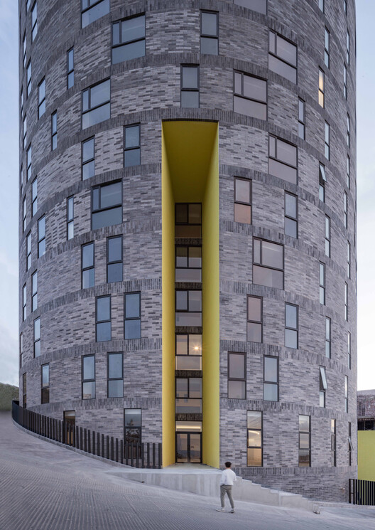 Edificio Médico BonaDea / Juan Pablo Soto Arquitectos - Fotografía Exterior