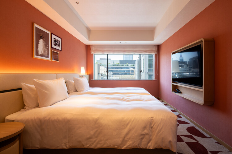 东京银座六丁目皇家公园酒店 / Mitsubishi Jisho Design - 室内图, 卧室, 床