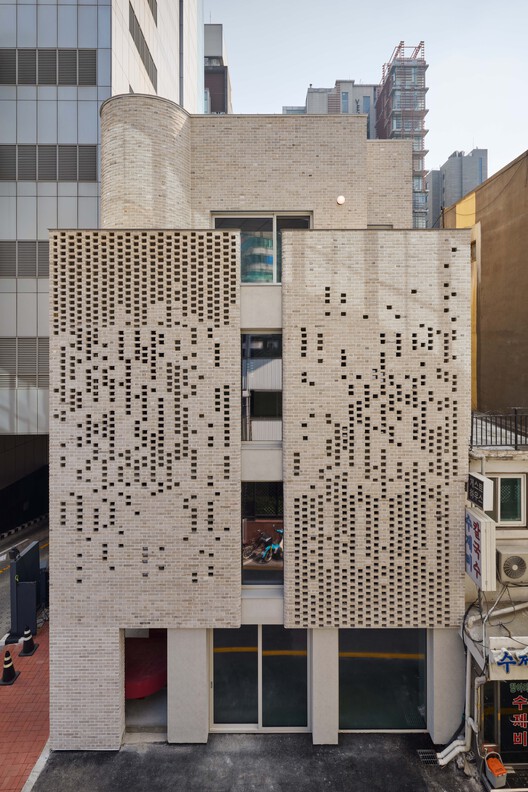 Cracker / NOMAL - Exterior Photography, Commercial Architecture