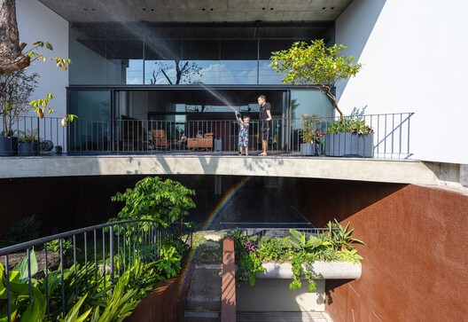 HN08 House / TNT Architecture - Interior Photography, Kitchen, Balcony