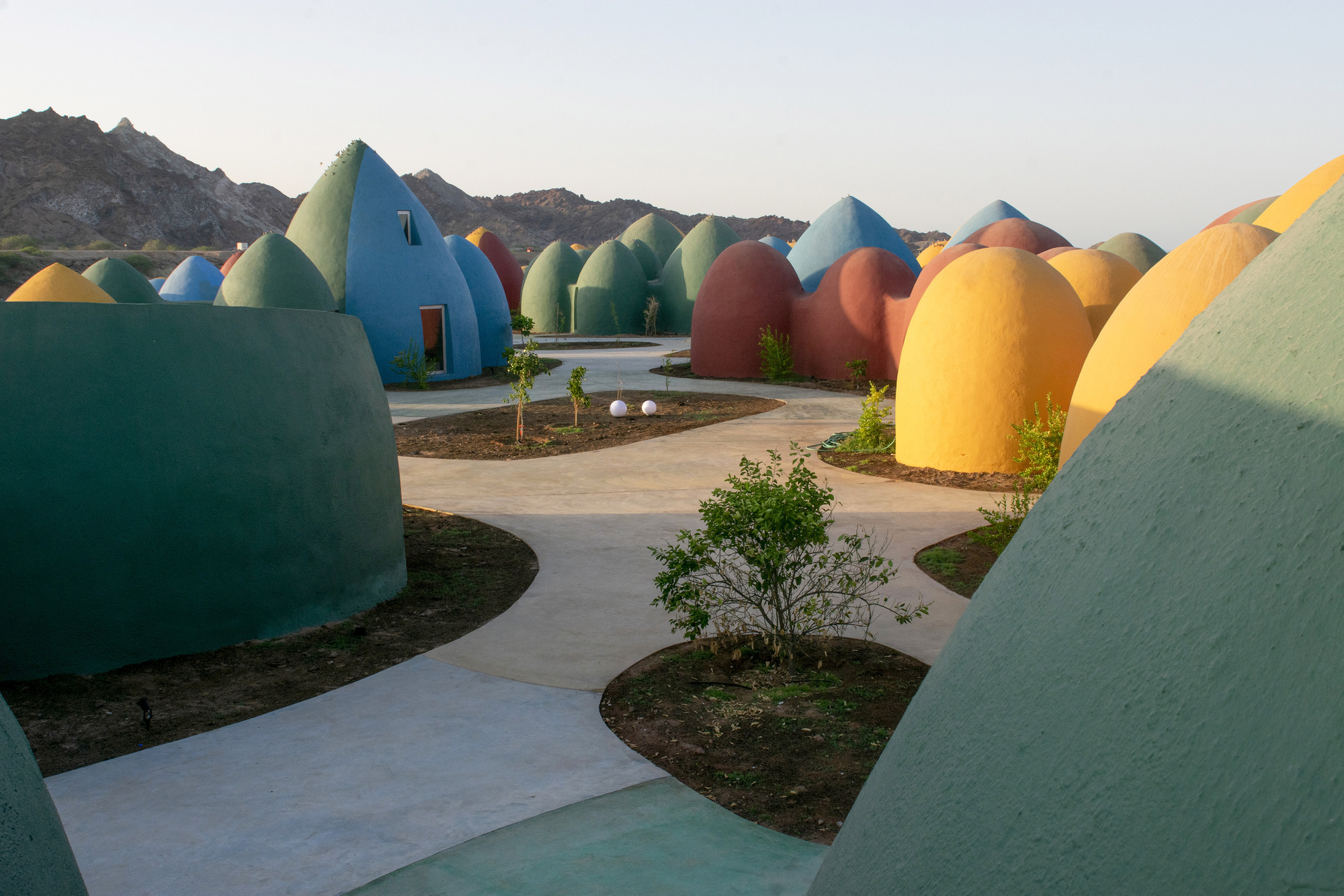 Beyond Disaster Relief: The Evolution of Super-Adobe Into Permanent Structures in Hormuz, Iran