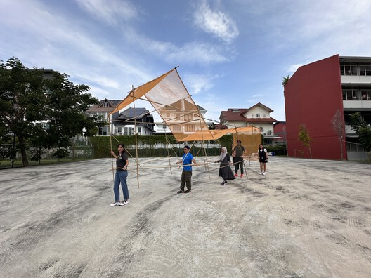 The Spatial Agency Gap: Rethinking Public Space through Co-Designing with Foreign Domestic Workers - Image 2 of 22