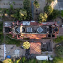 Bienal de Arquitectura de Chile transforma una iglesia abandonada en un pabellón temporal - Imagen 5 de 22