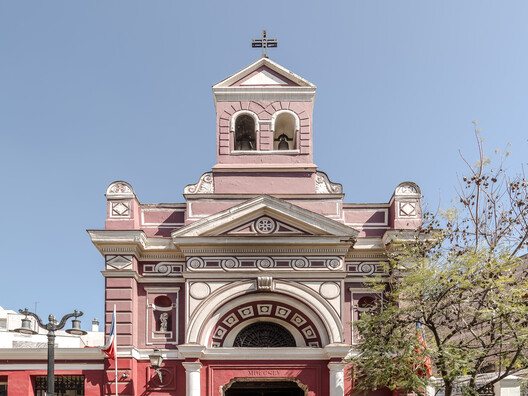 The Chilean Architecture Biennial Revives a Church Ruin as a Temporary Pavilion - Image 19 of 22