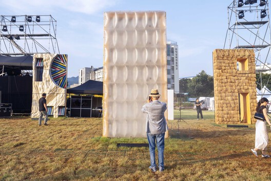 MAD Architects Presents “Breathing Cells” at the 2025 Seoul Biennale
