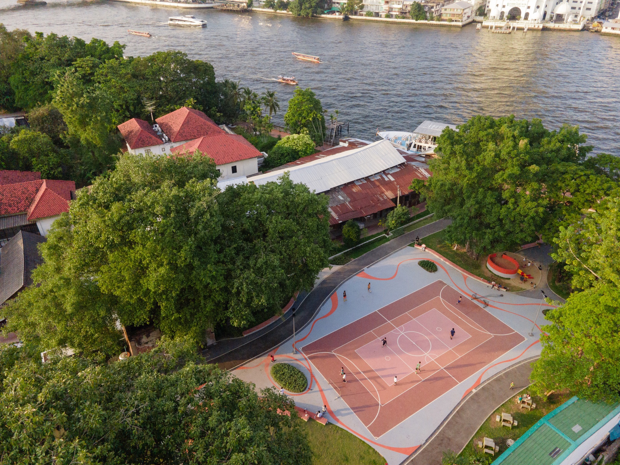Suan San Pocket Park / Shma Company Limited