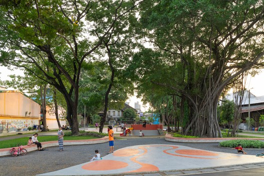 Parque de bolsillo Suan San / Shma Company Limited - Fotografía exterior