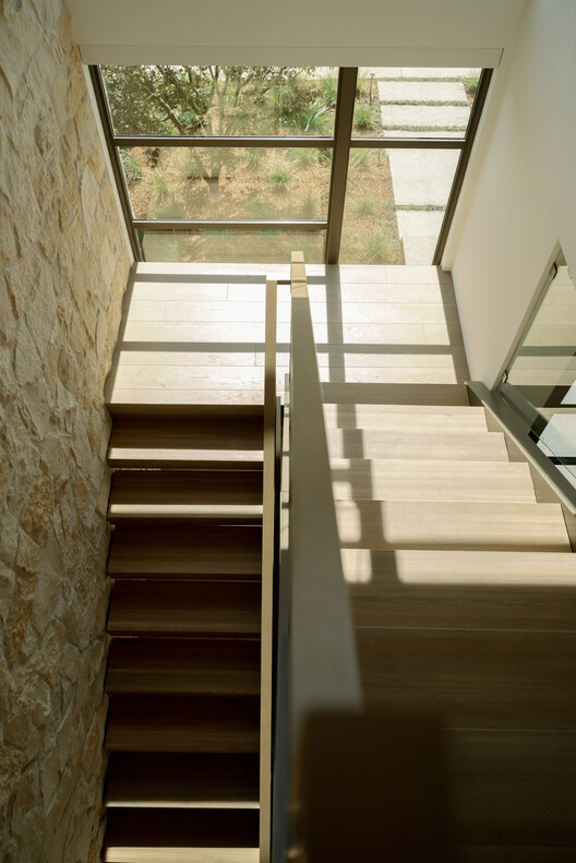 Ramos Residence / Venn Studio - Image 14 of 17