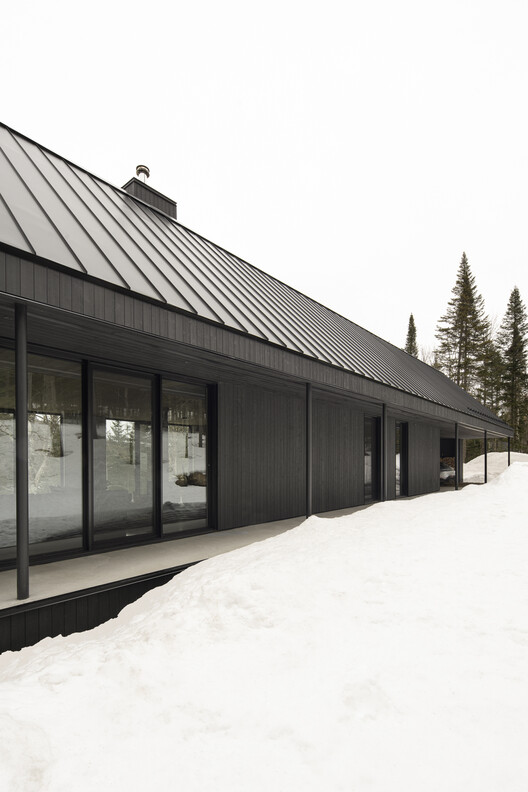 Lac Rougeaud Residence / DKA Lac Rougeaud Residence / DKA - Image 21 of 26