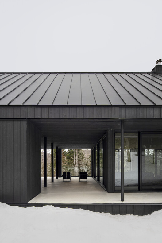 Lac Rougeaud Residence / DKA Lac Rougeaud Residence / DKA - Image 3 of 26