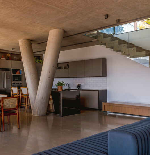 Casa Lua / TETRO Arquitetura - Fotografía interior, Cocina, Madera, Iluminación, Sillas