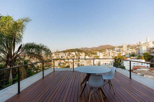 Casa Lua / TETRO Arquitetura - Fotografía exterior, Madera, Terraza, Balcón, Sillas
