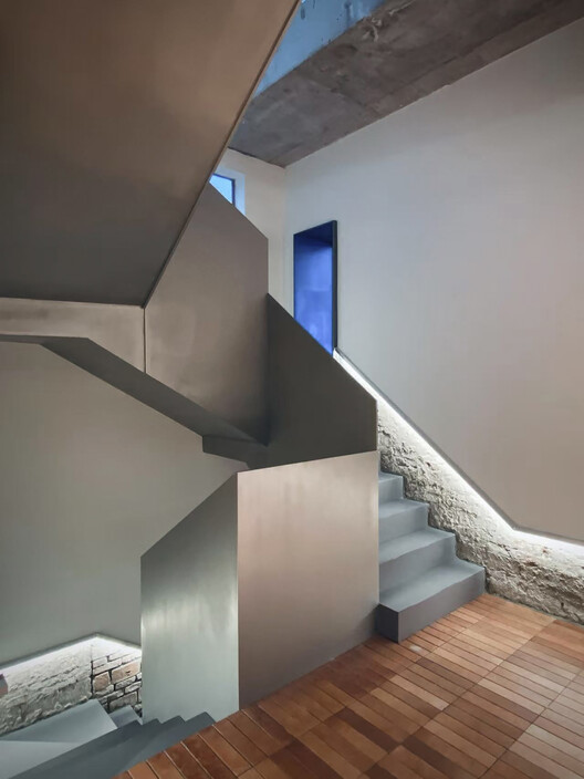 HE INTERACTION Community / PMT Partners HE INTERACTION Community / PMT Partners - Image 4 of 33