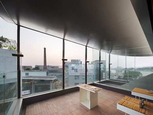 HE INTERACTION Community / PMT Partners HE INTERACTION Community / PMT Partners - Interior Photography, Kitchen, Glass, Balcony