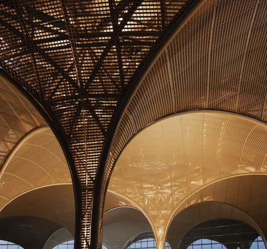 Aeropuerto Internacional Techo en Camboya / Foster + Partners - Fotografía interior, Arco, Arcada