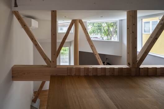 Casa Verde / Shin Aoki and Partners - Fotografía interior, Madera, Iluminación, Fijación Vigas