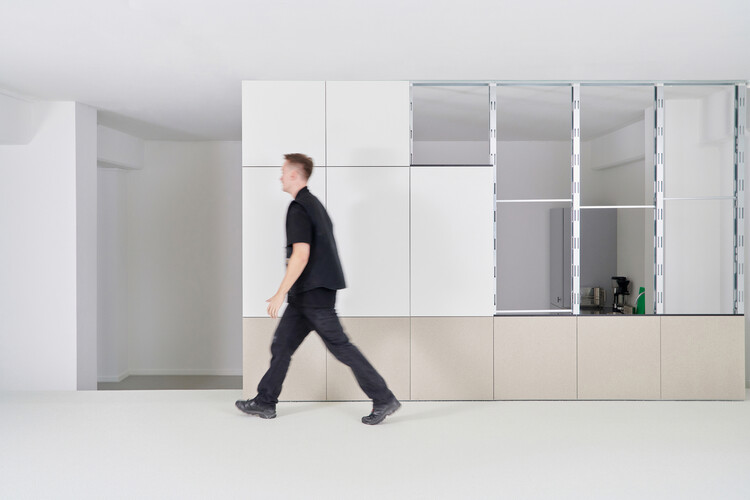 What If Buildings Evolved Instead of Being Rebuilt? - Image 3 of 8