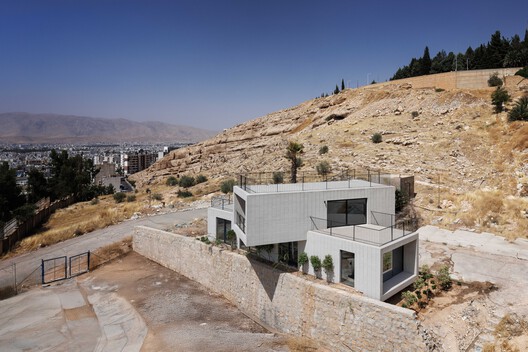 萨米安宿舍行政楼 / Ashari Architects - 建筑图