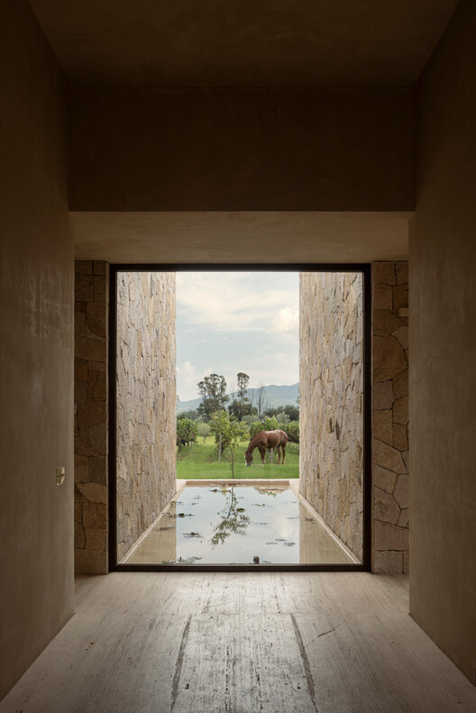 Casa San Francisco / Jorge Garibay Arquitectos - Imagem 3 de 24