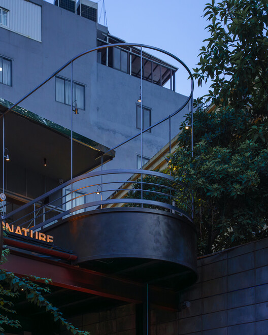 Padaria Fours Signature / Mor studio - Fotografia de Exterior, Balcão, Corrimão