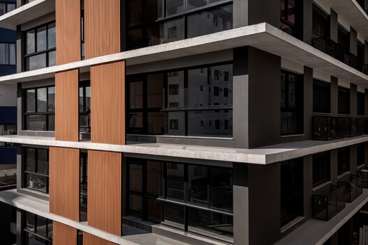 Edifício iO Petrópolis / OSPA Arquitetura e Urbanismo - Fotografia de Interiores, Vidro, Balcão