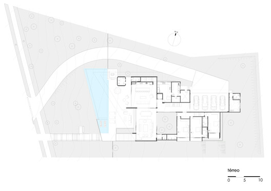 Casa Concreto / Dayala e Rafael arquitetos associados - Imagem 22 de 24