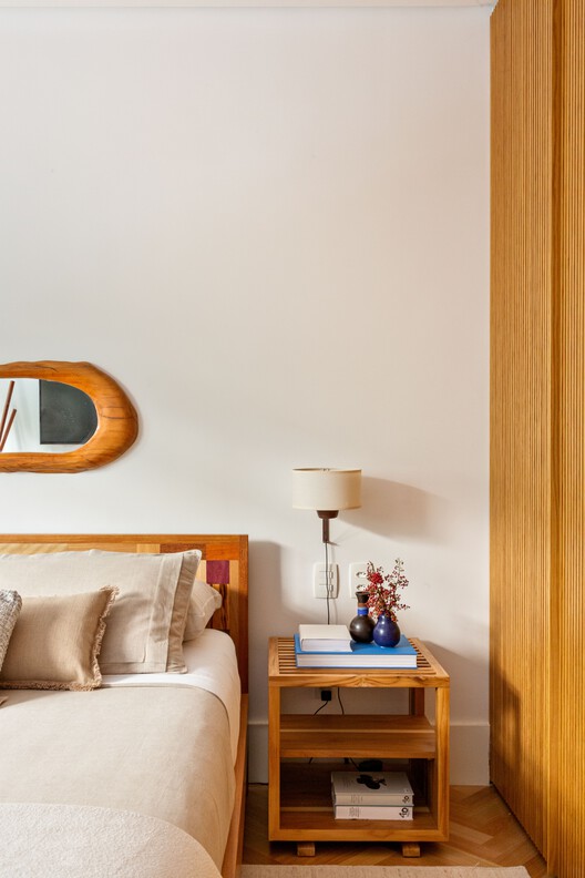 Apartamento Franca / Ana Sawaia Arquitetura - Fotografia de Interiores, Dormitório, Cama, Madeira
