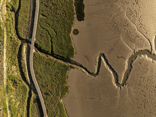 Shifting Sediments: Rivers as an Architectural and Cultural Catalyst - Image 12 of 13