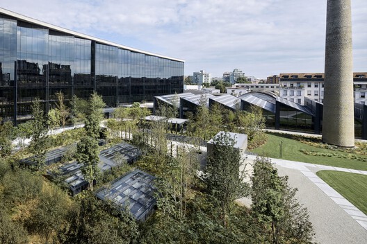 Casa Moncler Headquarters / ACPV ARCHITECTS Antonio Citterio Patricia Viel