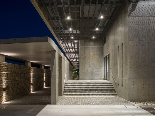 Centro de Dados de Emissão Zero Ishikari (ZED ISHIKARI) / TAISEI DESIGN Planners Architects & Engineers Centro de Dados de Emissão Zero Ishikari (ZED ISHIKARI) / TAISEI DESIGN Planners Architects & Engineers - Imagem 23 de 29