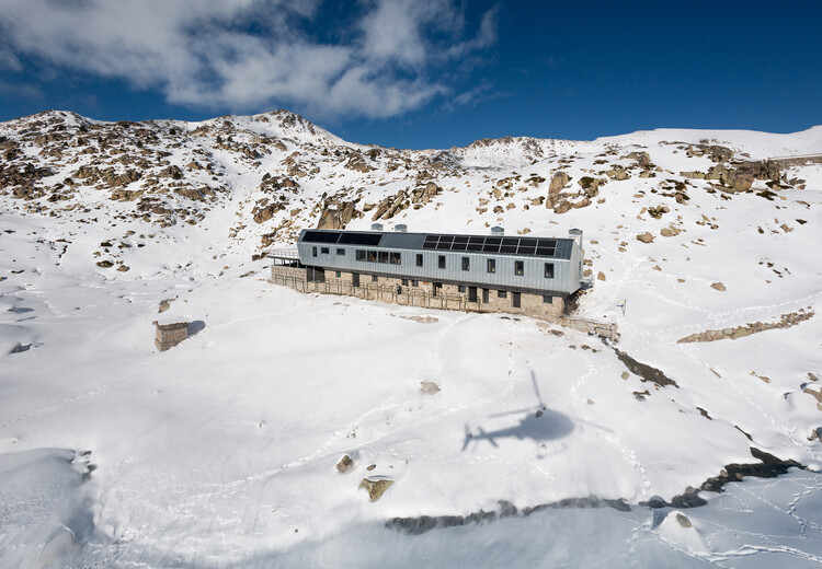 Refugio de Montaña Illa / Altura Arquitectes - Imagen 5 de 22