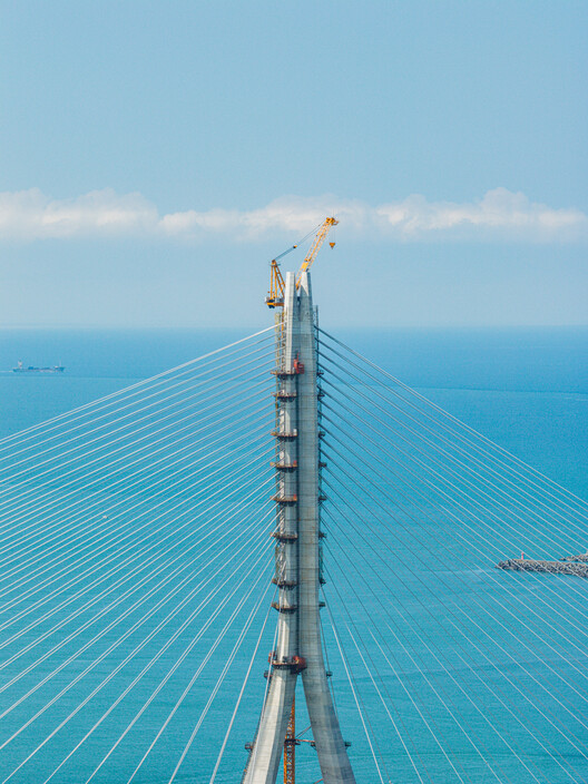 Zaha Hadid Architects’ Danjiang Bridge Nears Completion Ahead of 2026 Opening in Taipei, Taiwan - Image 10 of 17