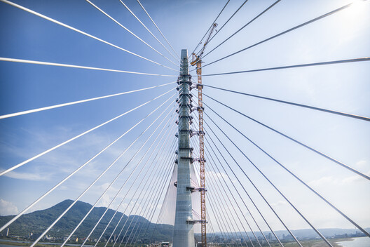 Zaha Hadid Architects’ Danjiang Bridge Nears Completion Ahead of 2026 Opening in Taipei, Taiwan - Image 5 of 17