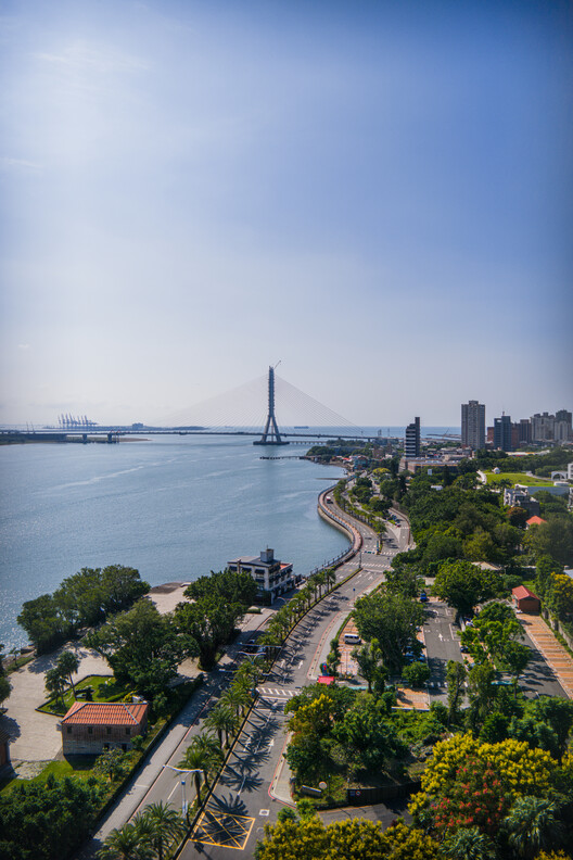 Zaha Hadid Architects’ Danjiang Bridge Nears Completion Ahead of 2026 Opening in Taipei, Taiwan - Image 17 of 17